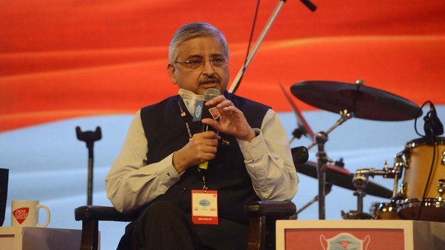 Healthgiri: Randeep Guleria told about threat of third wave