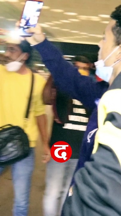 PALAK TIWARI TRAVELLING TO GOA SPOTTED AT AIRPORT
