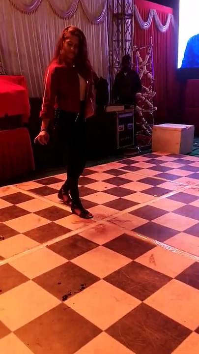 Baby girl song dance video in wedding | Guru Randhawa | Dhavni Bhanushali ❤️❤️ | Mini Rathore