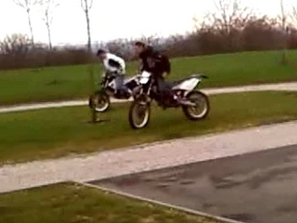 Kev et tom