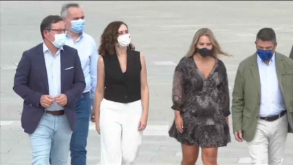 Ayuso llega a la convención del PP entre vítores y aclamada al grito de "¡Presidenta!"