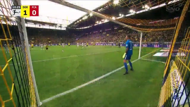 مشاهدة ملخص مباراة بوروسيا دورتموند 2-1 أوجسبورج بتاريخ 2021-10-02 الدوري الالماني