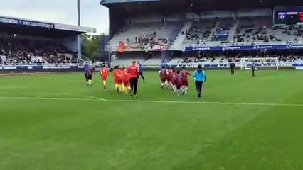 Challenge AJA Décathlon U13 entrée sur le terrain