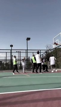 Fahrettin Altun, Cumhurbaşkanı Erdoğan'ın basketbol oynadığı görüntüleri paylaştı