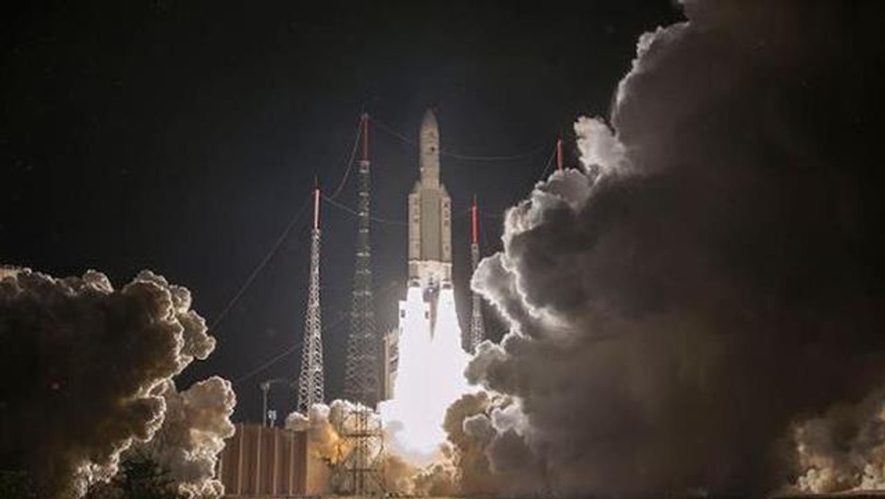 BepiColombo uzay aracı, Merkür'ün ilk fotoğraflarını Dünya'ya gönderdi