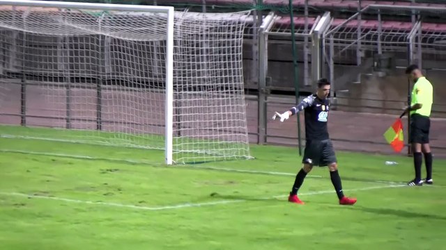 images maritima: la séance de tirs au but entre le FC Martigues et Grasse en Coupe de France