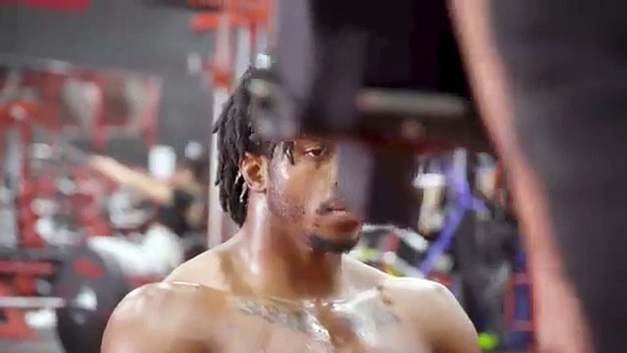 The fastest man on two hands - Guinness World Records