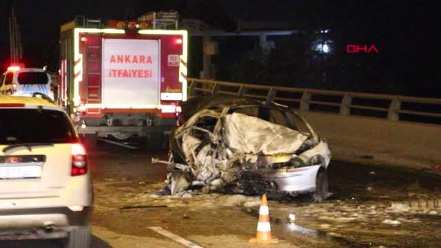 Otomobil üst geçit ayağına çarparak yandı, sürücü hayatını kaybetti