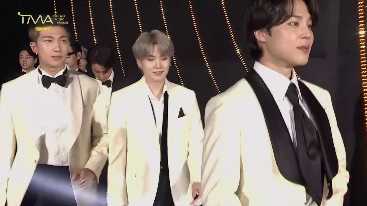 211002 BTS TMA  daesang (ENG)