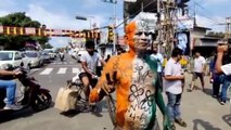 Bhabanipur bypoll: Man paints body with TMC flag, hails Mamata Banerjee