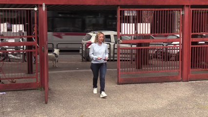 Roma, Giorgia  Meloni al seggio per votare