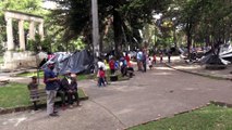 Indígenas colombianos acampam em Bogotá