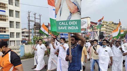 ভবানীপুরে মমতার জয়ে কেরলে উচ্ছ্বাস | Oneindia Bengali