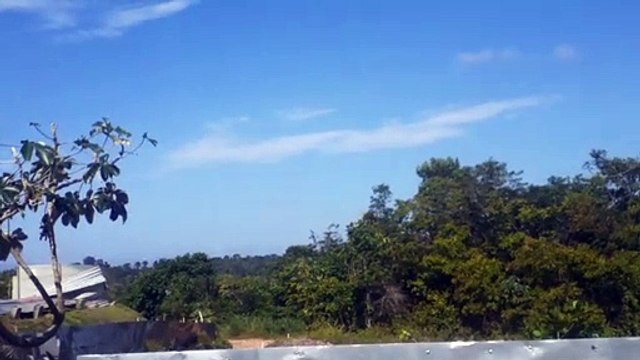 Embraer 195 PR-AXN na aproximação final antes de pousar em Manaus vindo de Tefé