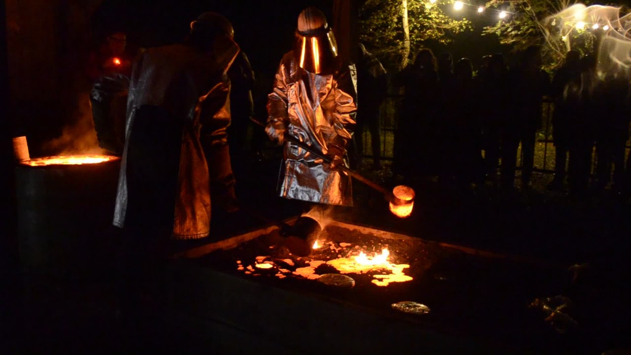 Des cloches ont à nouveau été fondues à Tellin (2)