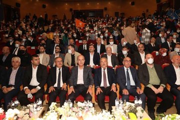 KURTULMUŞ: TÜRKİYE, PANDEMİYLE BAŞA ÇIKABİLEN ENDER ÜLKELERDEN BİRİSİDİR