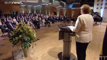 Канцлер ФРГ Ангела Меркель призвала граждан защищать демократию