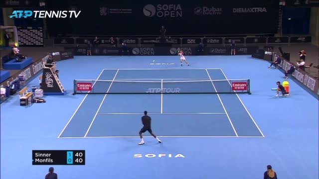 CLEAN: Sinner sweeps aside Monfils to retain Sofia crown