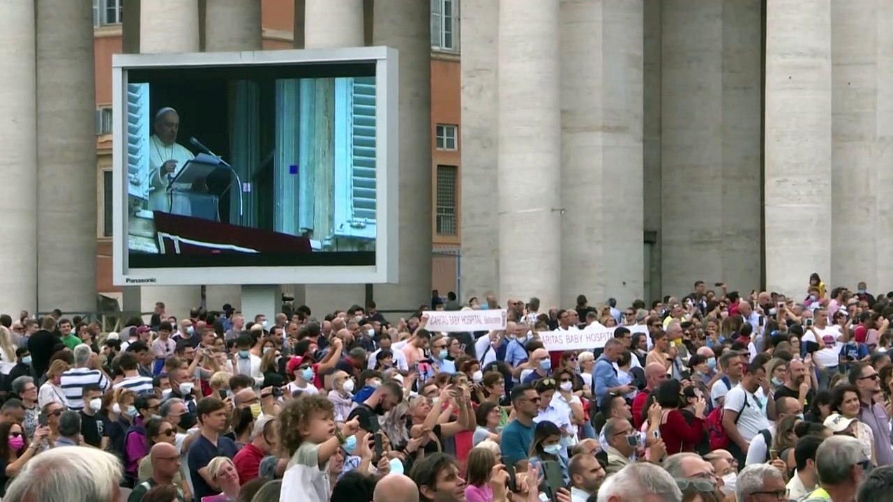 Papa Francisco lamenta mortes na prisão de Guayaquil