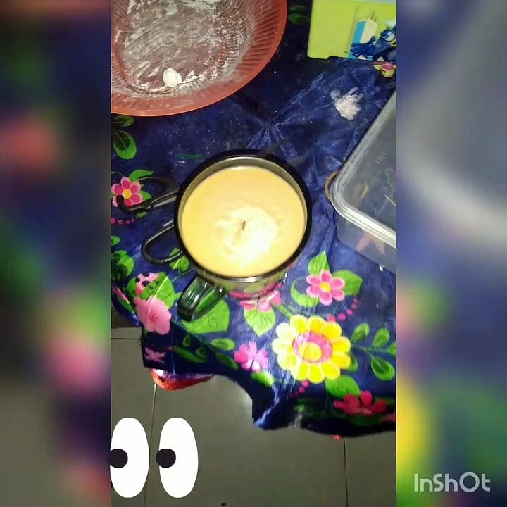 Nyamuk minum kopi