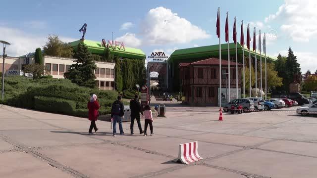 Kafes kuşları kupa için yarıştı