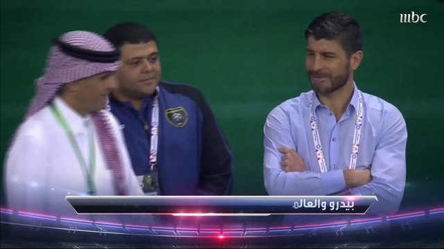 عناوين حلقة صدى الملاعب وفقرة أهم وأخر الأخبار في بداية البرنامج