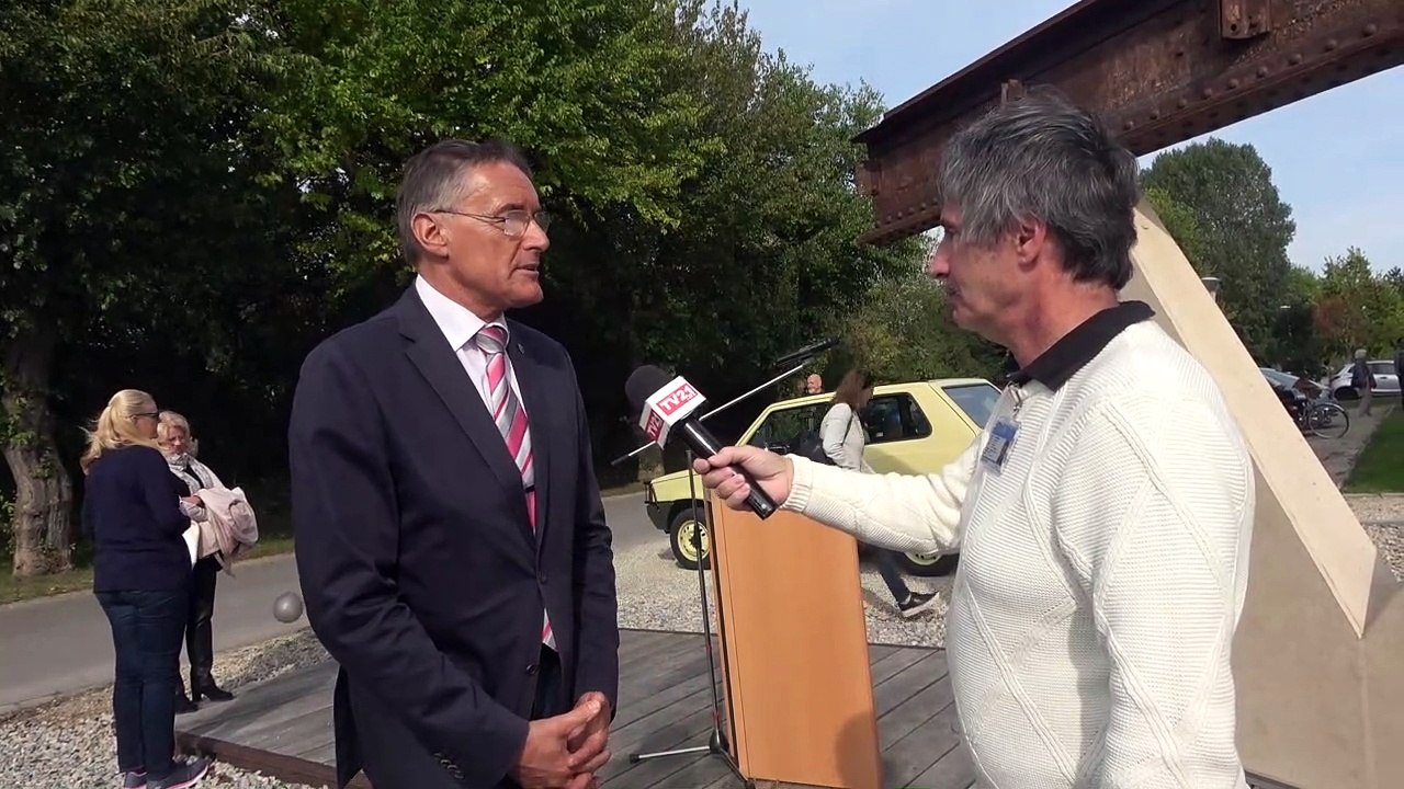 Strasshof | Eröffnung Denkmal Tal der 7 Brücken