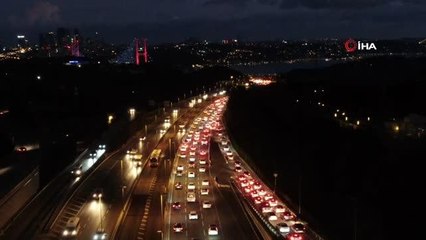 Trafikte pazartesi mesaisi yoğun başladı