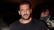 Aryan arrested: Salman Khan meets Shah Rukh Khan