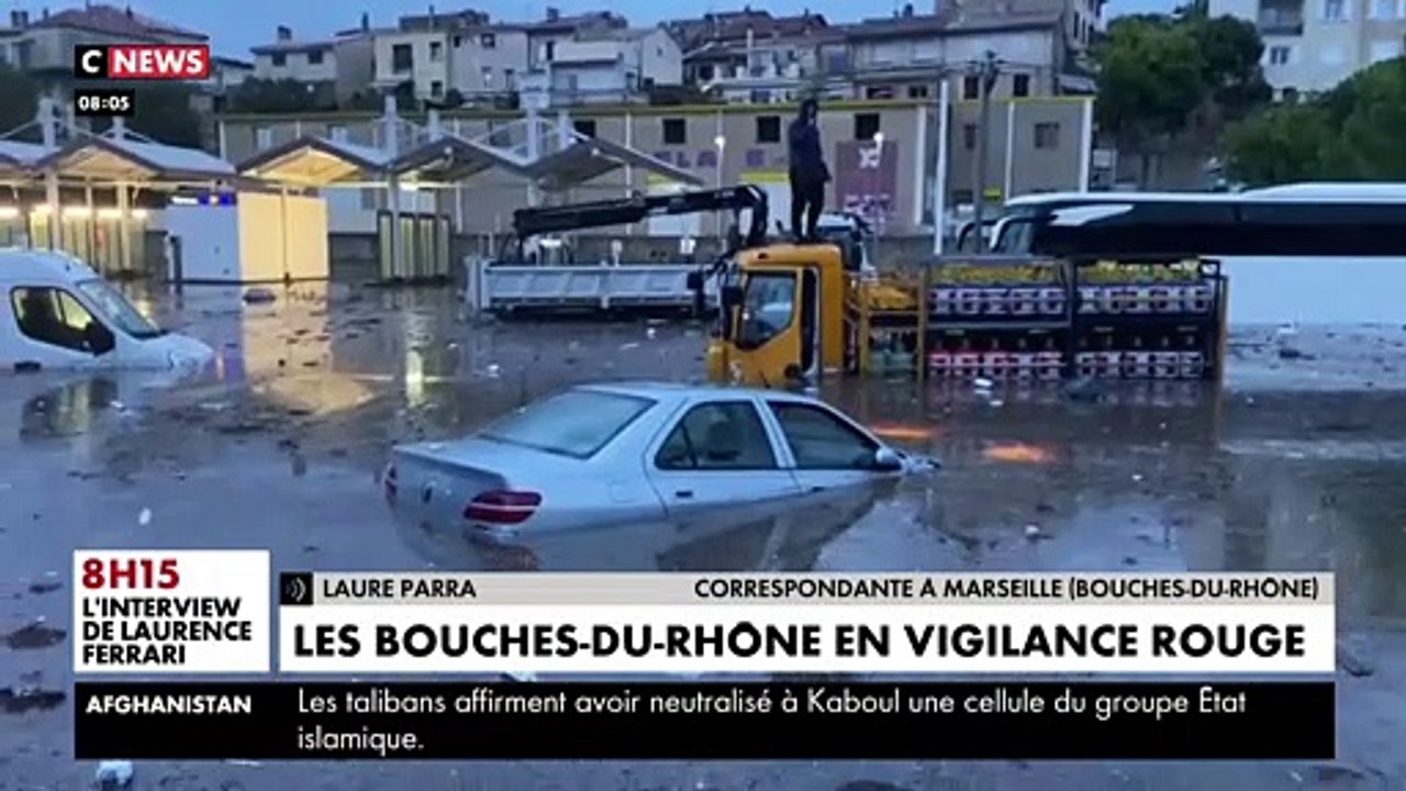Météo : Les images de Marseille qui a été placé pour la première fois de son histoire en alerte rouge pour les risques de pluie et d'inondation