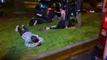 Polisin önünde drift yaptılar, 50 kilometre kaçtıktan sonra kaza yaparak yakalandılar
