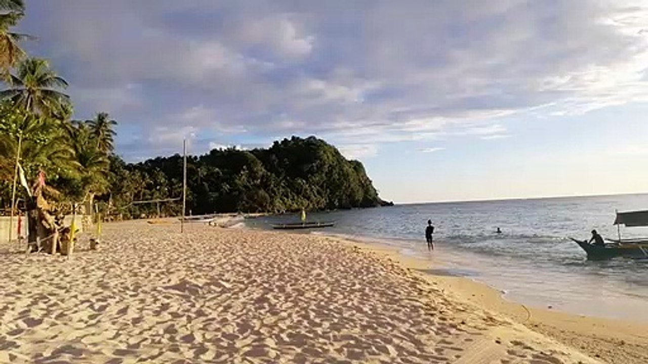 Hinugtan Beach
