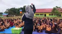 Tim Literasi Palnam Menembus Pelosok, Hadirkan Buku Hingga Sungai Durian Kotabaru
