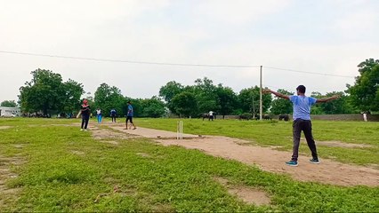 Dinesh Solanki Hitting players 30 run 6 Ball