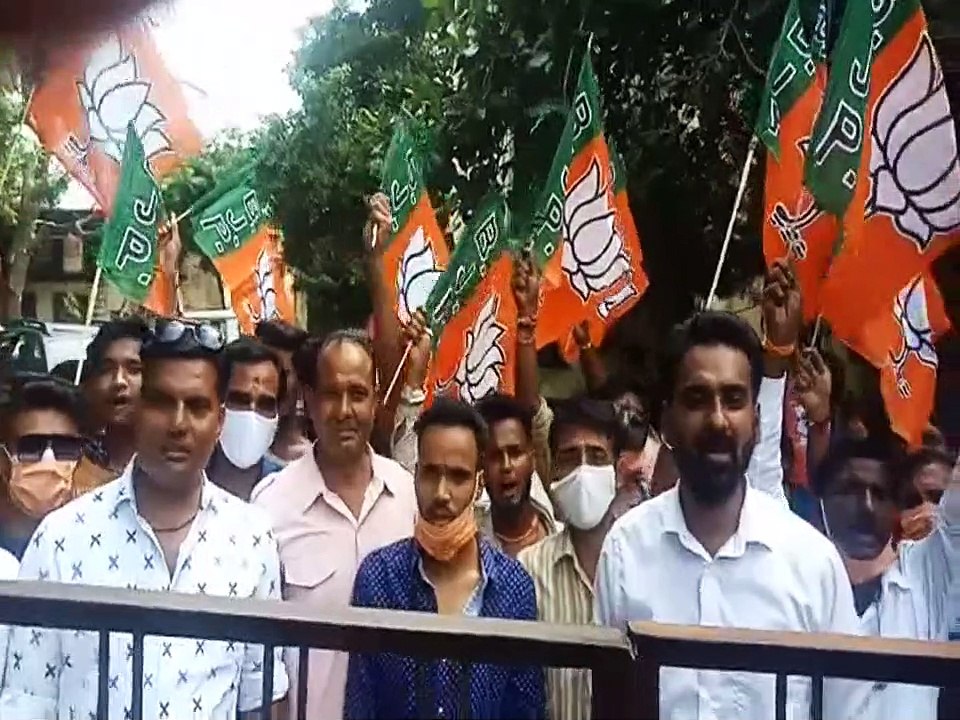 रीट परीक्षा में हुई धांधली पर भाजयुमो कार्यकर्ताओं का फूटा रोष