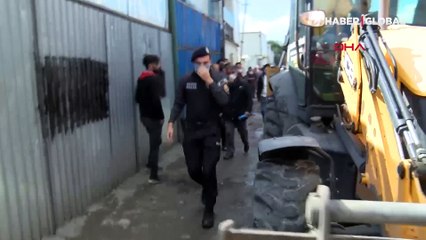 Ümraniye'de kağıt toplayıcılarına baskın! Ortalık savaş alanına döndü