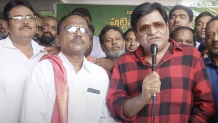 Comedian Ali Birthday Celebrations