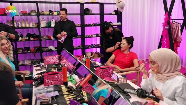 Bir Başka Oda'da Kırmızı halı konsepti hazırlığı! | Bir Başka Güzel 16. Bölüm