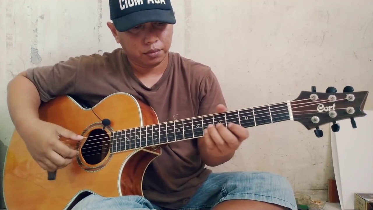 Goosebumps theme song fingerstyle (cover alip ba ta)