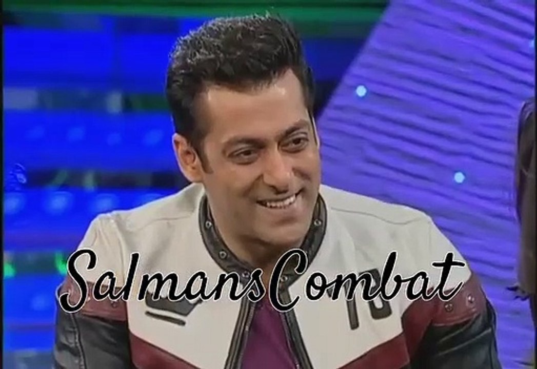 Ekta Kapoor Praising Salman Khan For His HANDSOMENESS ❤❤  Cute Moment