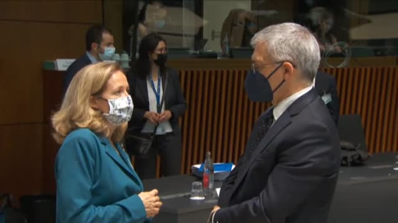 El Eurogrupo aborda la subida imparable del precio de la electricidad