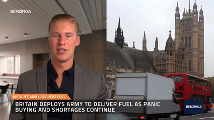 Britain’s Army Delivers Fuel