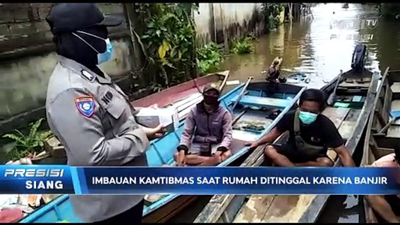 Beri Himbauan Kamtibmas saat Banjir, Satbinmas Polres Melawi Sambangi Masyarakat