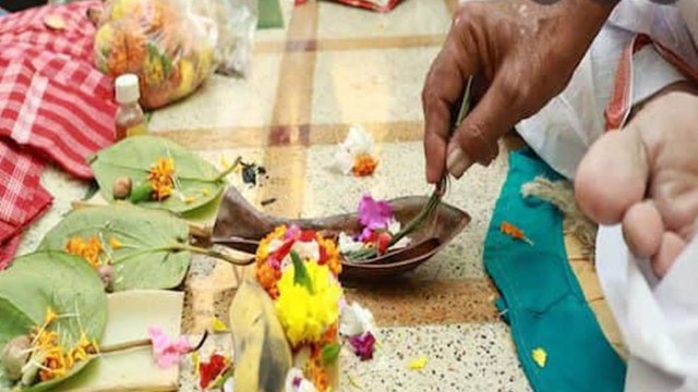 Sarva Pitru Amavasya 2021: सर्वपितृ अमावस्या का महत्व | सर्वपितृ अमावस्या श्राद्ध महत्व | Boldsky