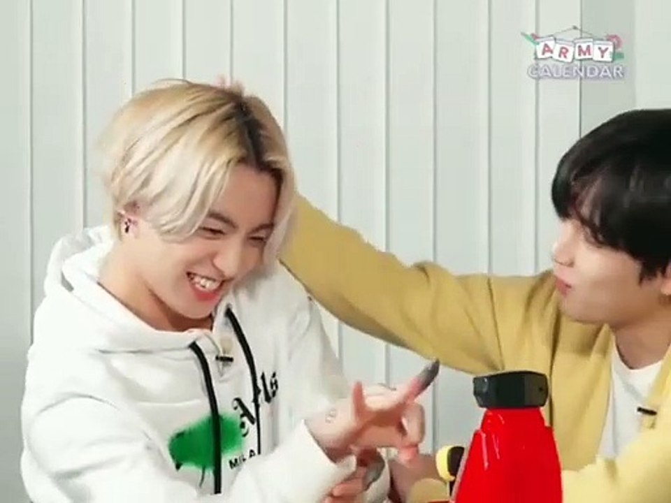 Funny moment Taehyung patting jungkook's head pls they are so precious