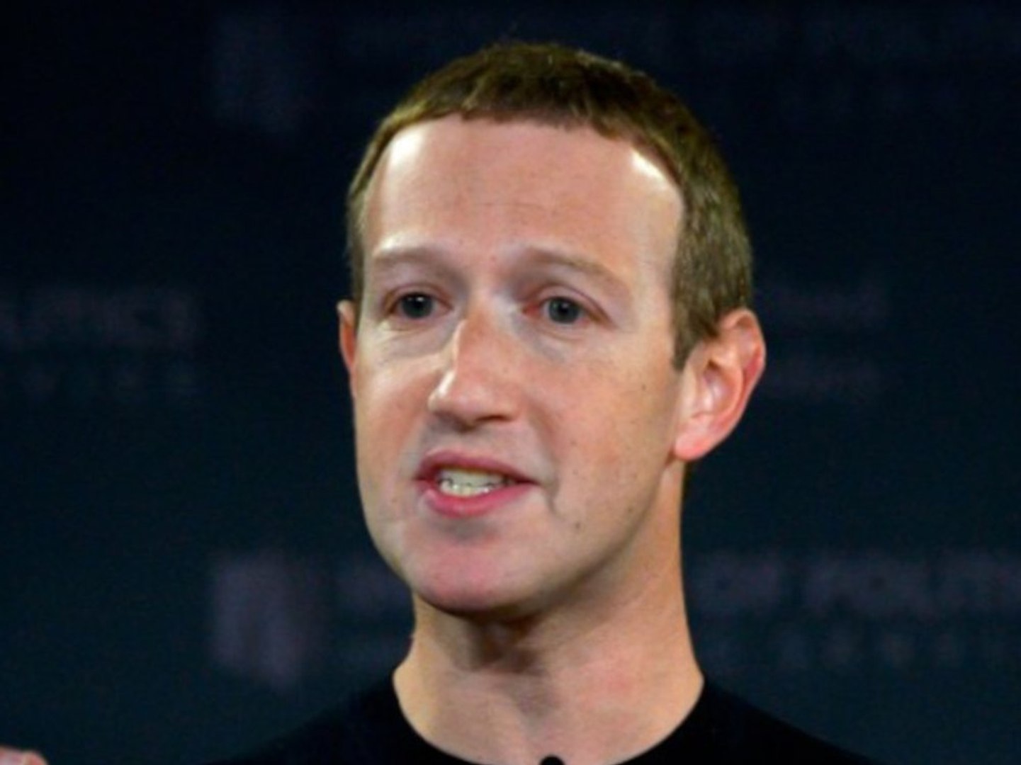 ⁣Mark Zuckerberg: Wegen Facebook-Ausfall verliert er Milliarden