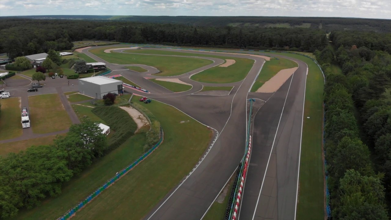 CANAL+ BRAND SOLUTIONS ET FUSE CREENT LA SERIE « CERCLES PARFAITS » POUR HANKOOK