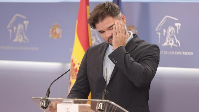 Rufián recuerda a Podemos que no somos sus hermanos pequeños y que su voto es imprescindible