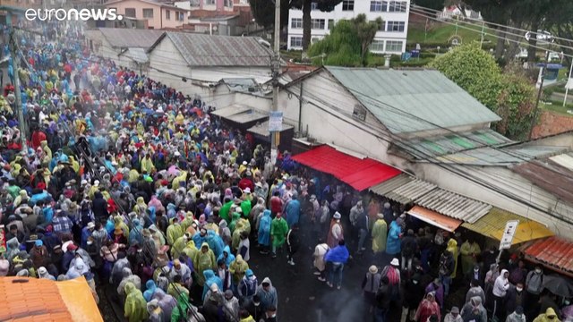 Los cocaleros bolivianos retoman la sede de Adepcoca tras enfrentamientos con la policía
