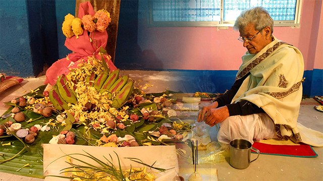 Sarva Pitru Amavasya 2021 : सर्वपितृ अमावस्या श्राद्ध विधि | सर्वपितृ अमावस्या श्राद्ध कैसे करे